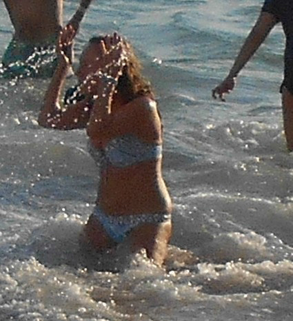 %_tempFileNameBeach-006%